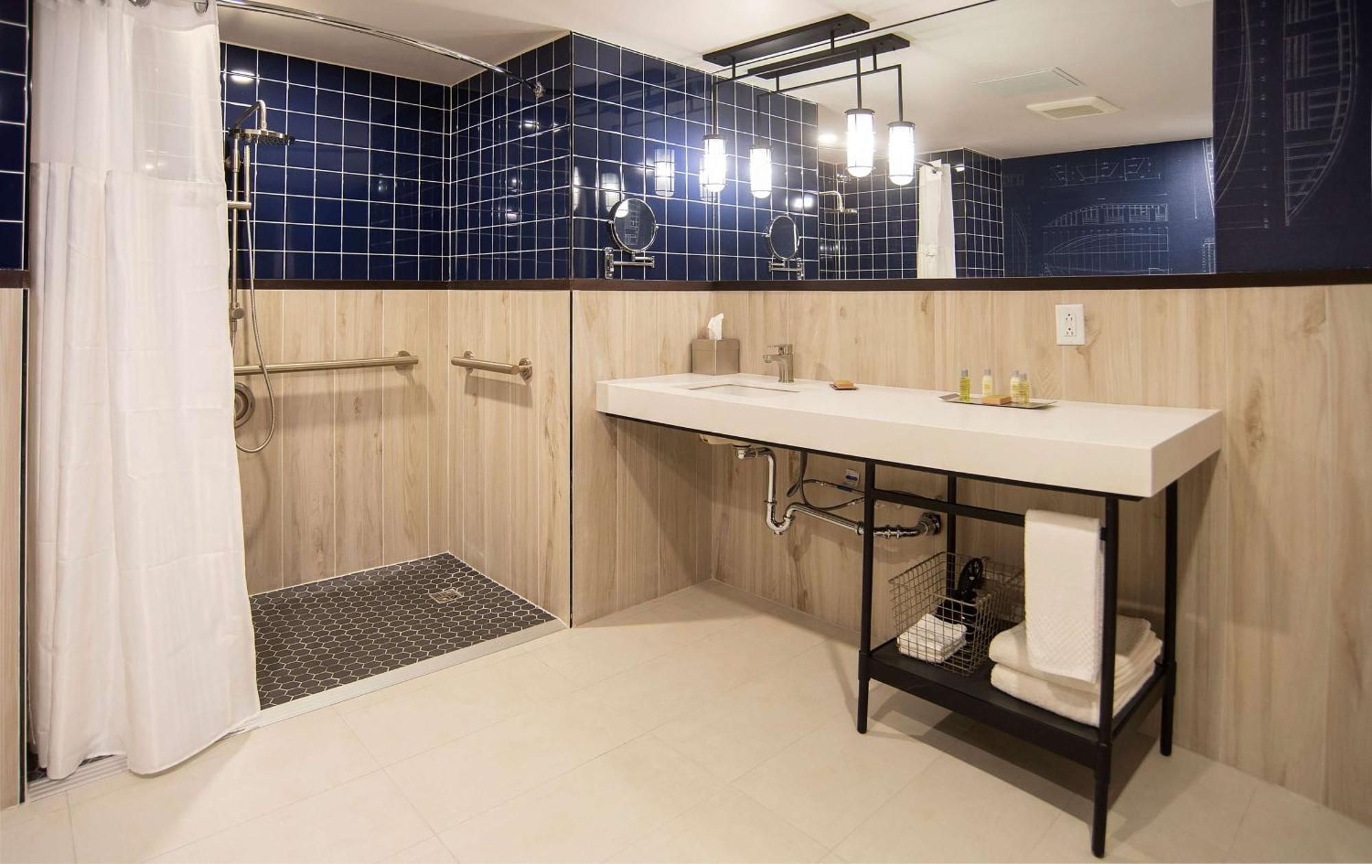 Doubletree By Hilton St. John'S Harbourview Hotel Ngoại thất bức ảnh